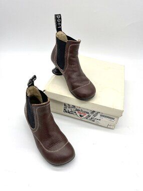 John Fluevog Minstrel Chelsea Boots Brown Leather Womens 8